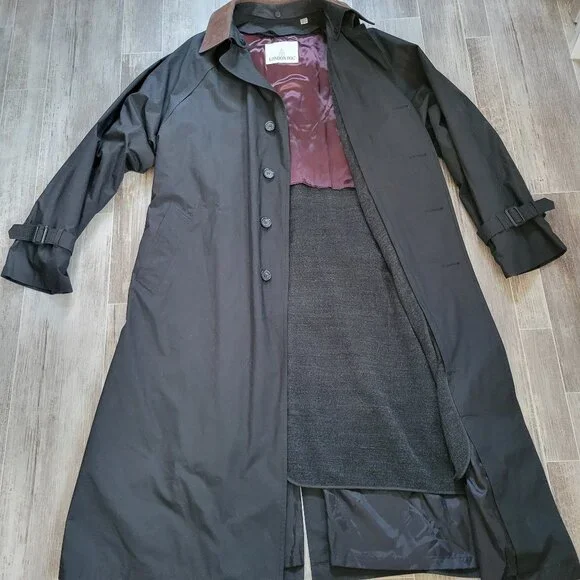 London Fog Men’s Sz 46 Long Black Trench Coat, Lined, Button Front, EUC